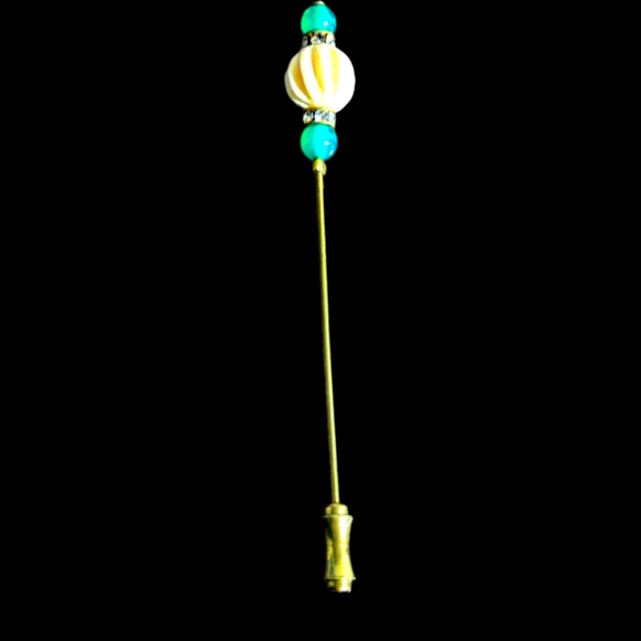 Jade RS Lady's Vintage Stick Pin - Picture 3 of 5